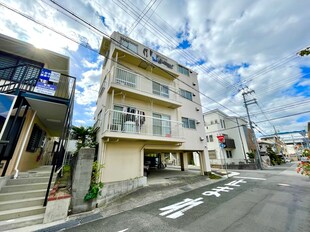 ファミリ－マンションの物件外観写真